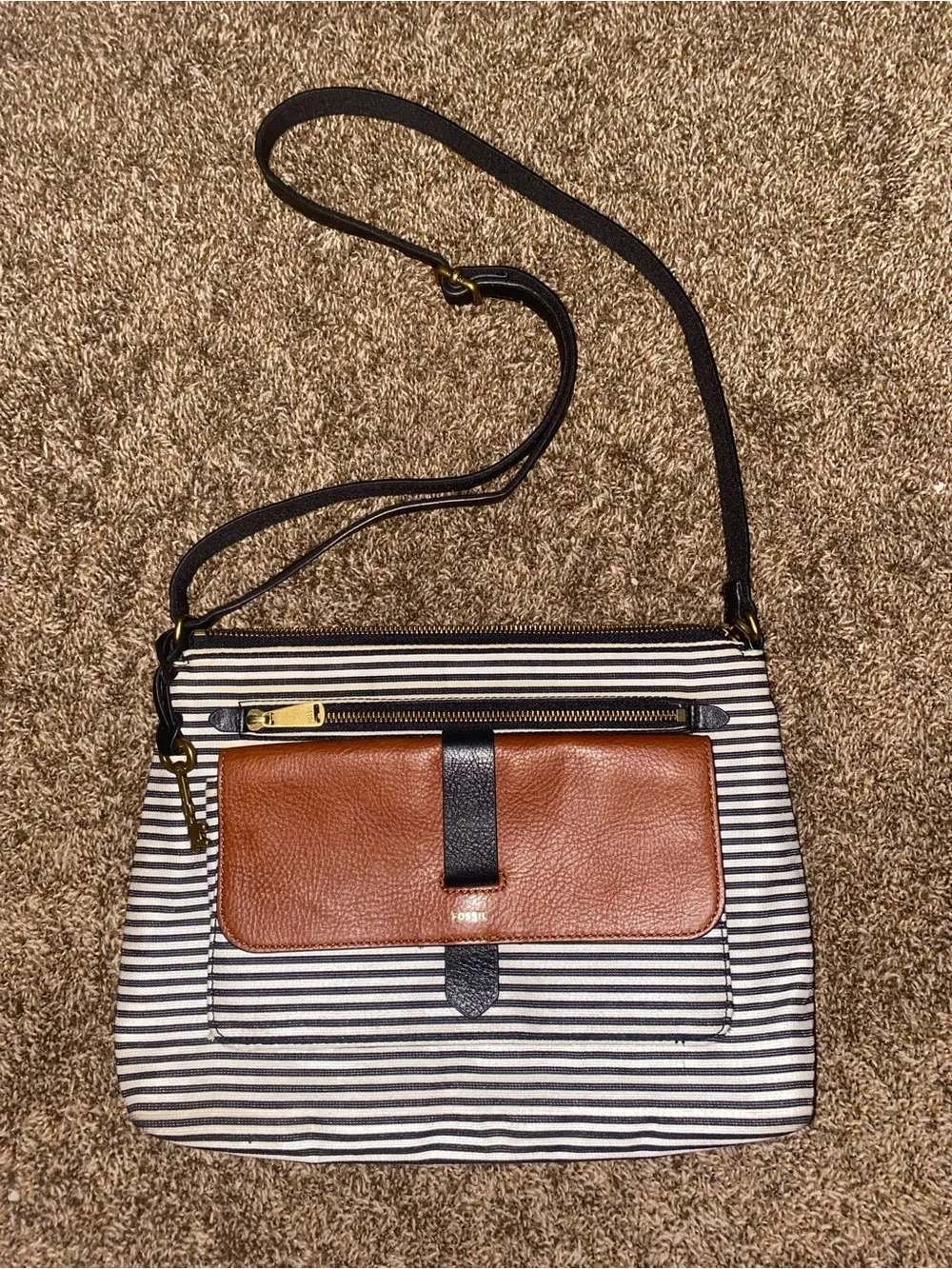 Fossil Kinley Crossbody Bag Black White Stripe Brown Leather Key Charm Purse